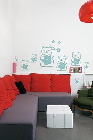 The lucky waving cat, now on your wall