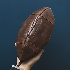Trousse de toilette en cuir en forme de ballon de rugby