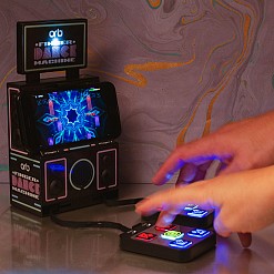 Mini console de danse au doigt
