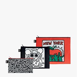 Lot de trois petits sacs en tissu imprimé avec les œuvres de Keith Haring