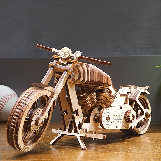 Construisez cette moto en bois de vos propres mains