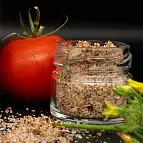 Sel de mer à la tomate et à l'ail