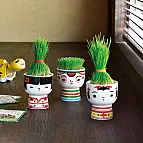 Mini-pot Kokeshi avec kit de culture d'herbe