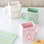 Tasse en forme de livre
