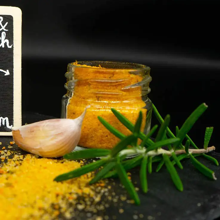 Sel de mer au safran et à l'ail