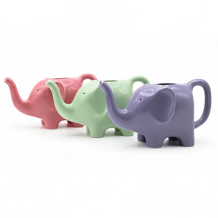 Disponible en trois teintes pastel : rose, vert et violet.
