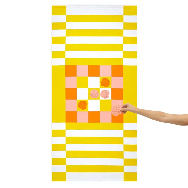 Serviette de plage originale sur le thème du Tic-Tac-Toe, jaune