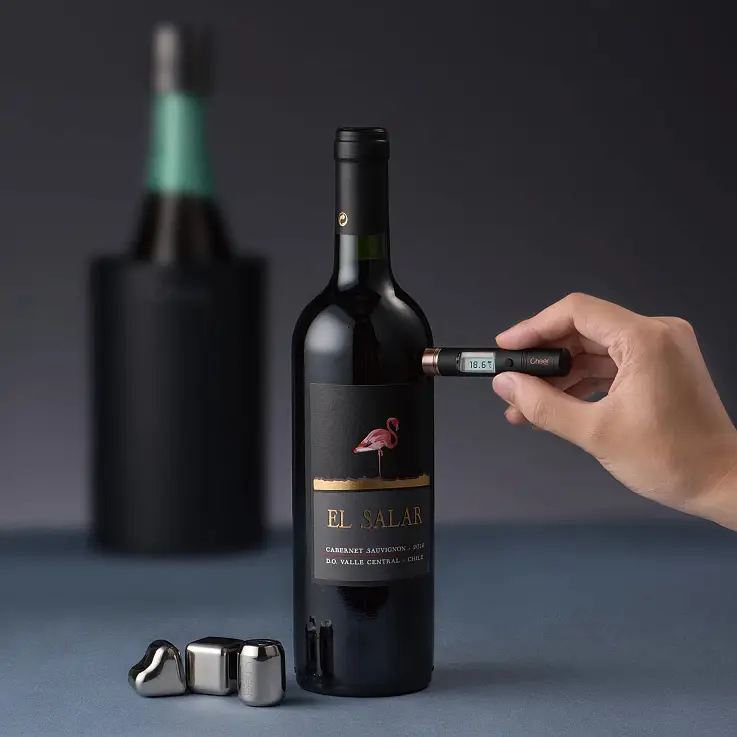 Découvrez si le vin est à son apogée sans ouvrir la bouteille
