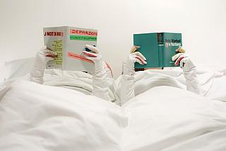 Read in bed without freezing your hands off